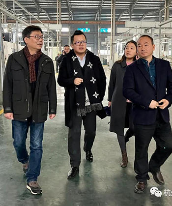 Überseeischer chinesischer Verband unterstützt Unternehmen | Führungskräfte der Overseas Chinese Federation aus Hangzhou besuchen Panasia zu Forschungszwecken